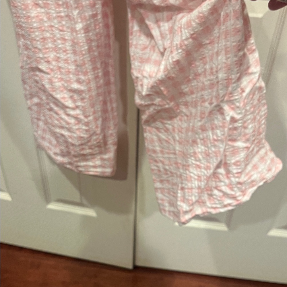 Adorable Charlie Holiday brand pink and white Gingham Romper - Picture 8 of 9